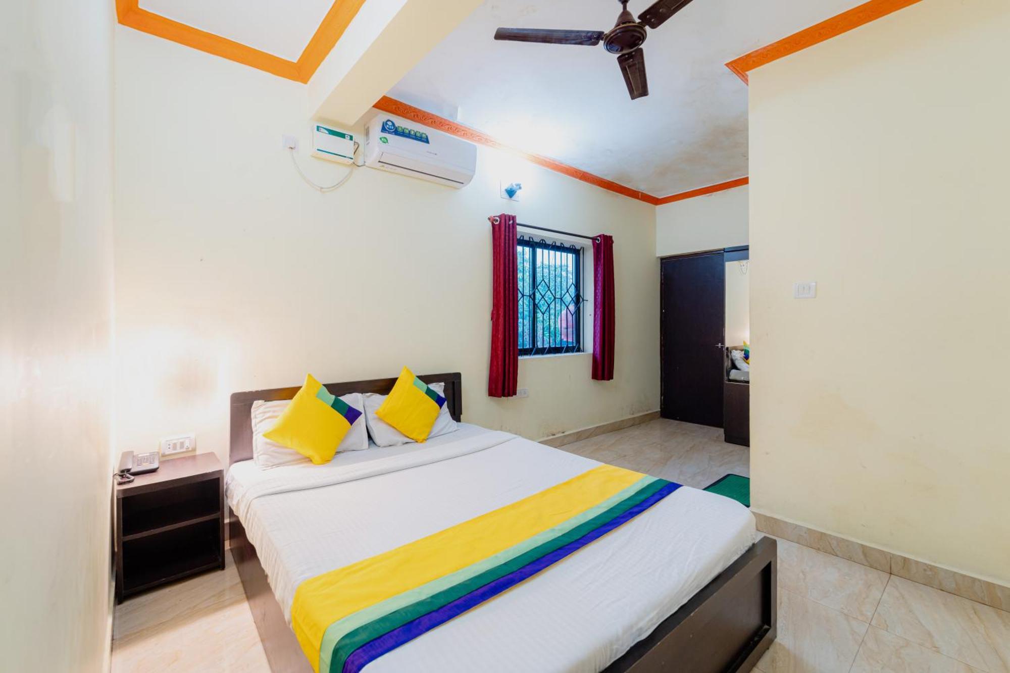 Adam'S Beach Resort By Banda Trips Resort 3*