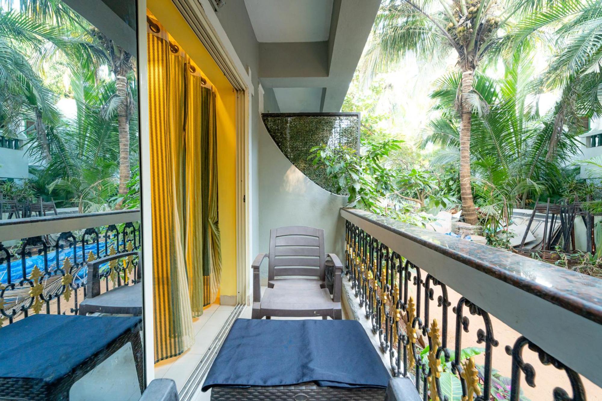 Adam'S Beach Resort By Banda Trips Baga