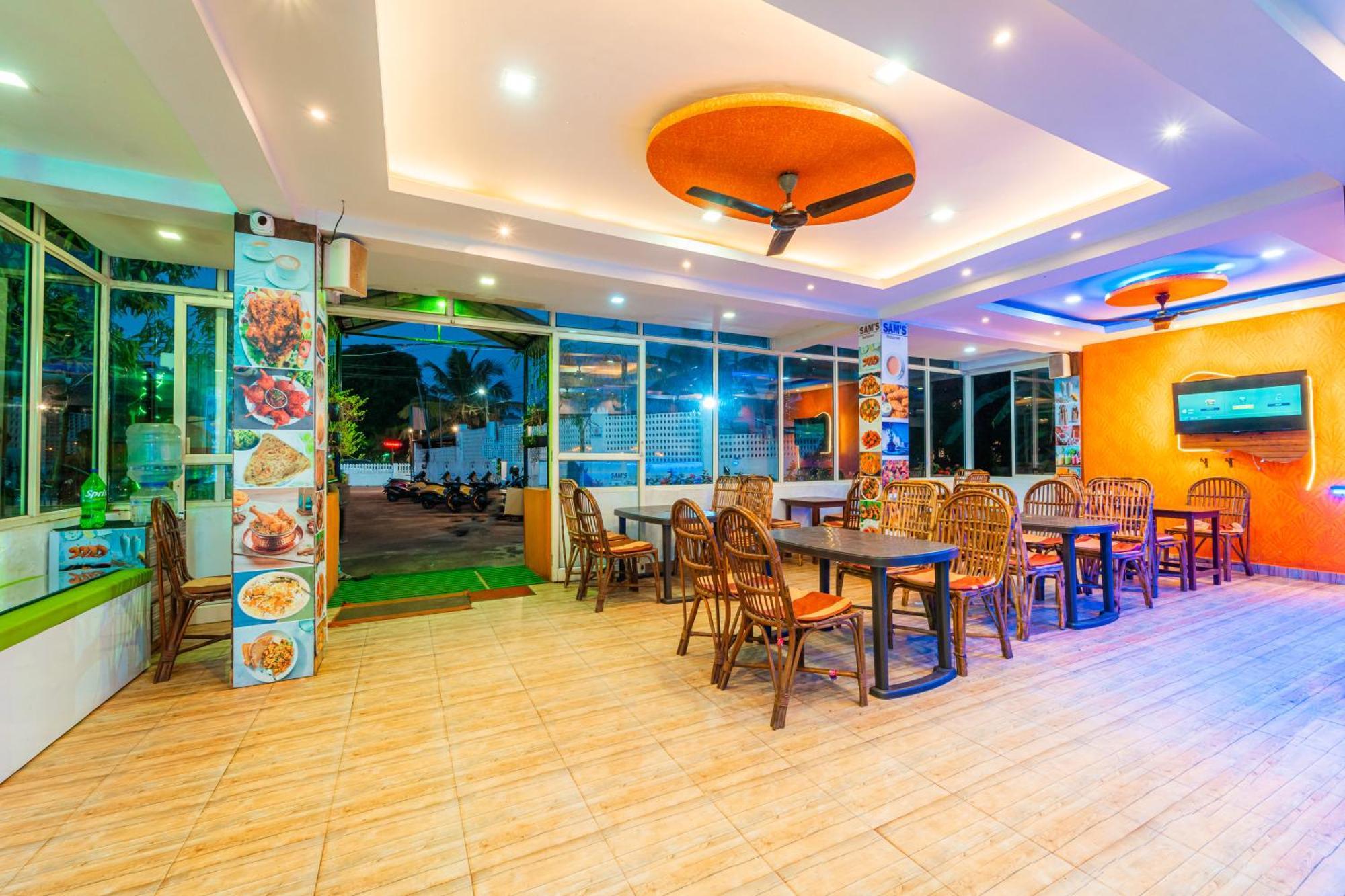 Resort Adam'S Beach Resort By Banda Trips