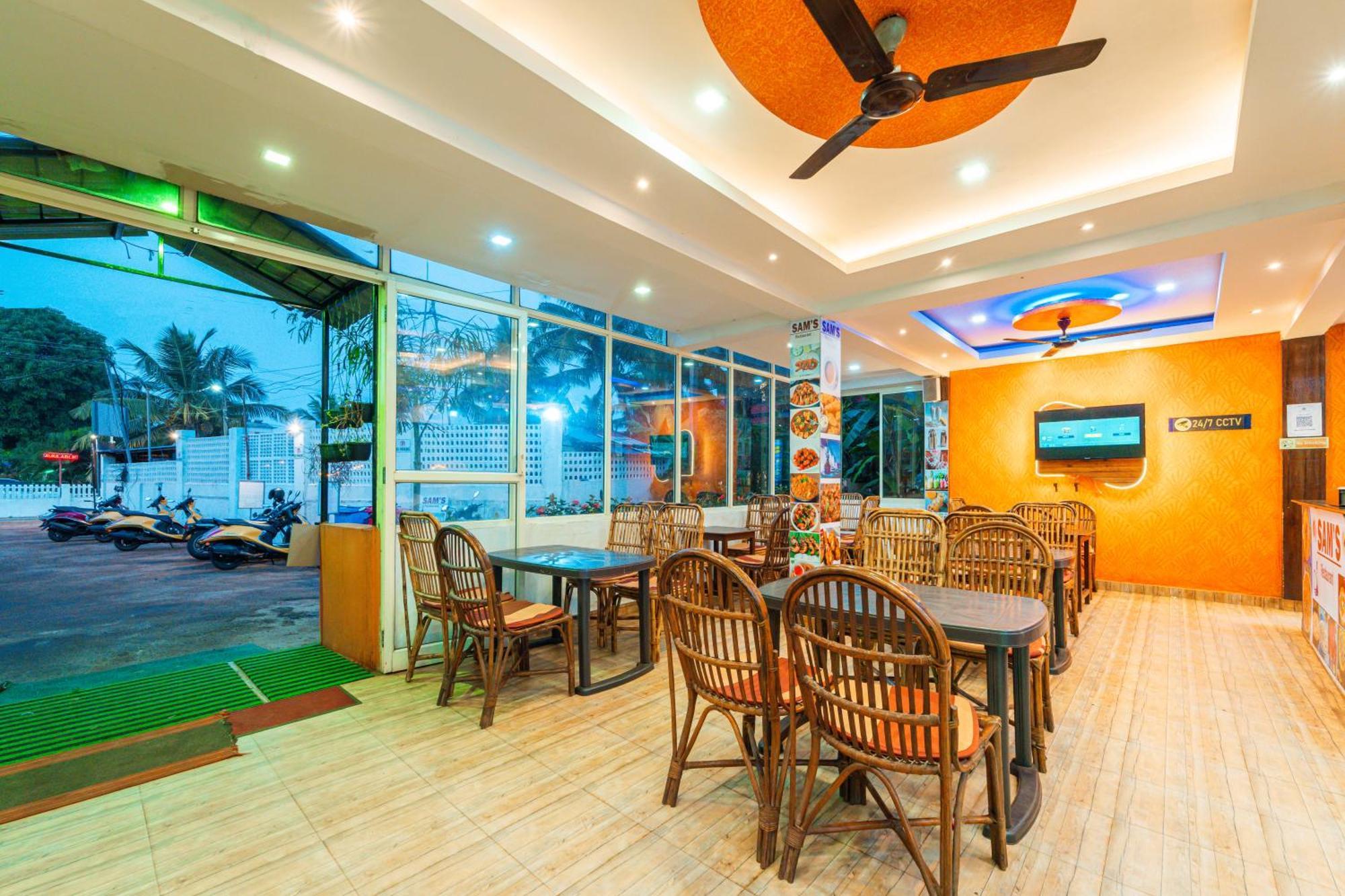 Adam'S Beach Resort By Banda Trips Resort 3*
