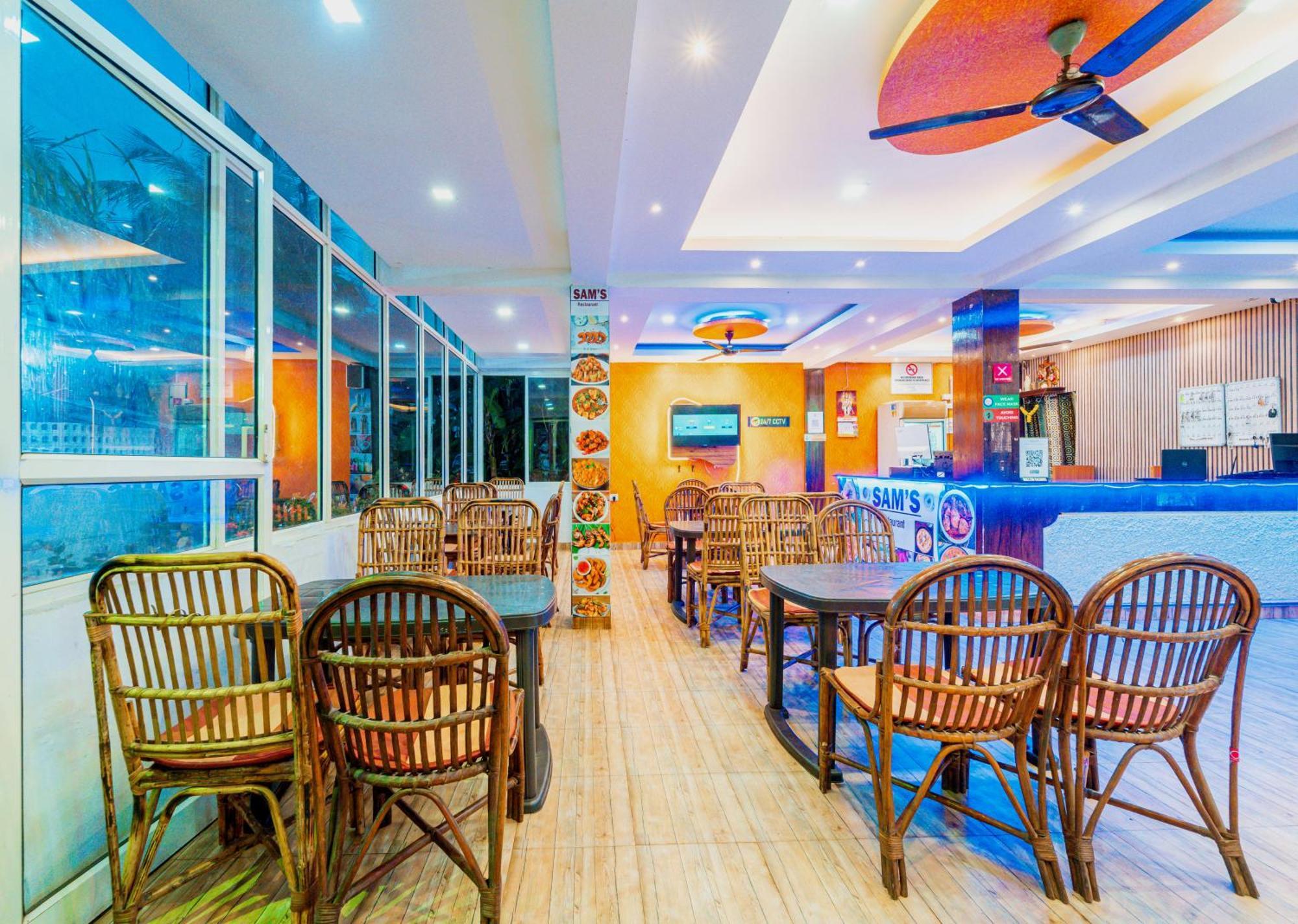 Adam'S Beach Resort By Banda Trips Resort 3*